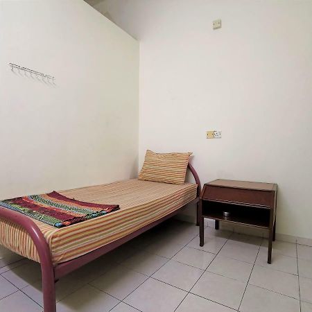 Star Lodge George Town Esterno foto