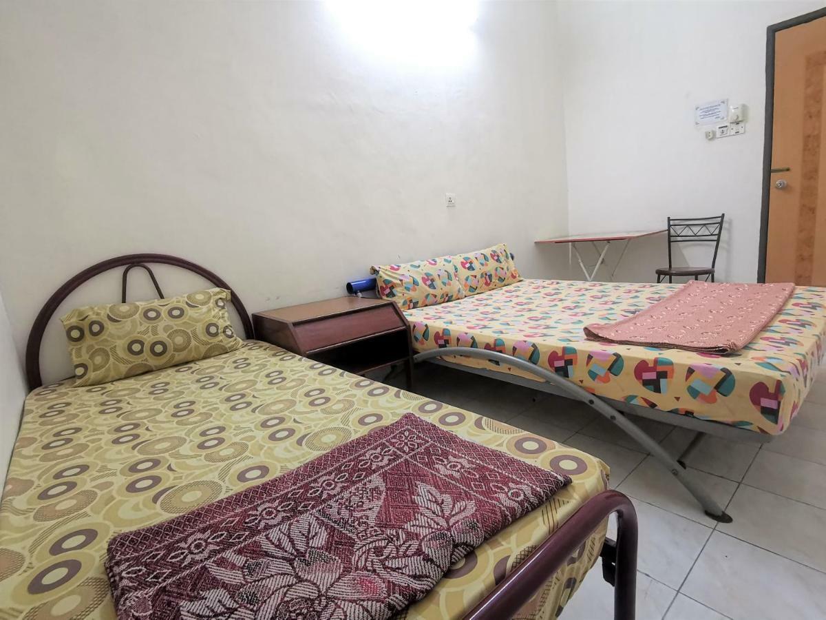 Star Lodge George Town Esterno foto