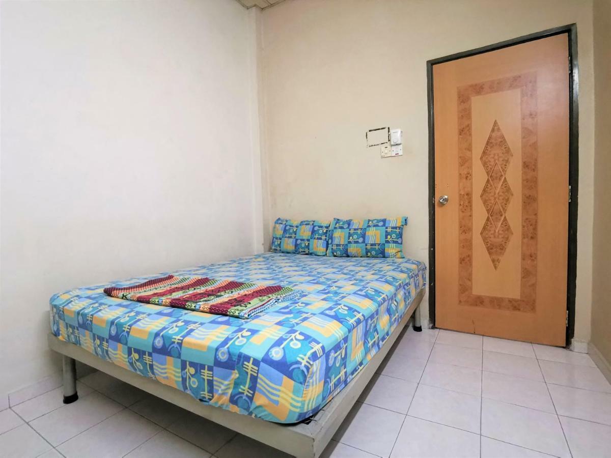 Star Lodge George Town Esterno foto